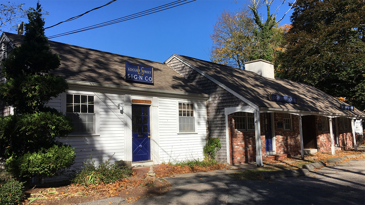 locust-street-sign-storefront Locust Street Sign Co. Falmouth, MA